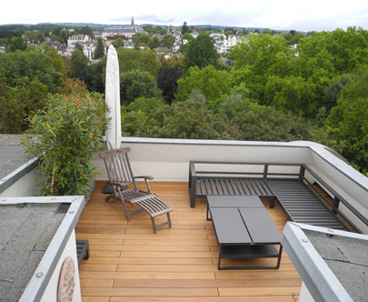 Dachterrasse über den Dächern von Wiesbaden 