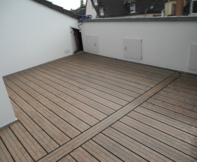 Exklusive Holzterrasse